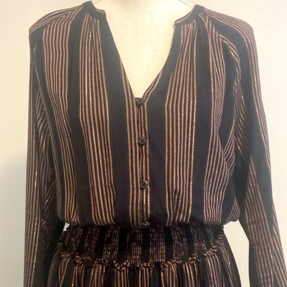 Rails Dress - Picture 2 of 3